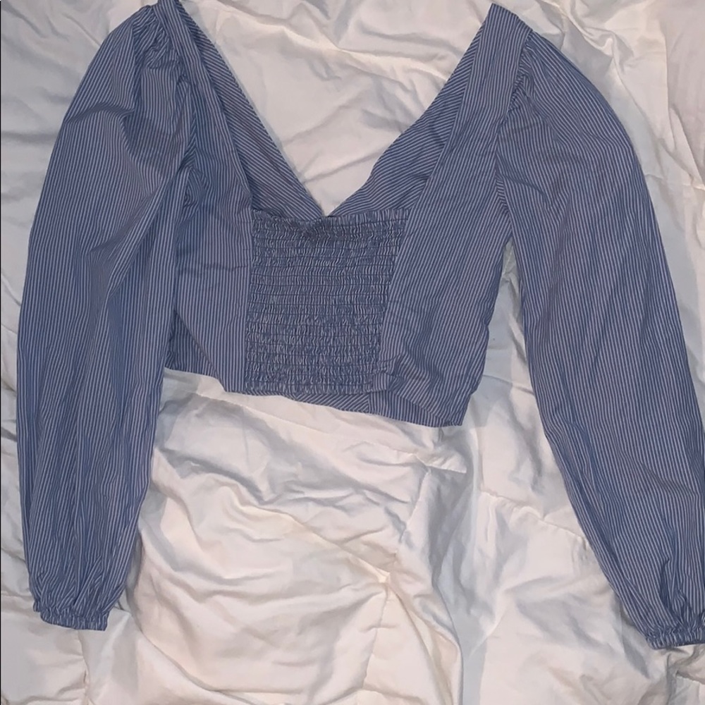 Top - Picture 2 of 3